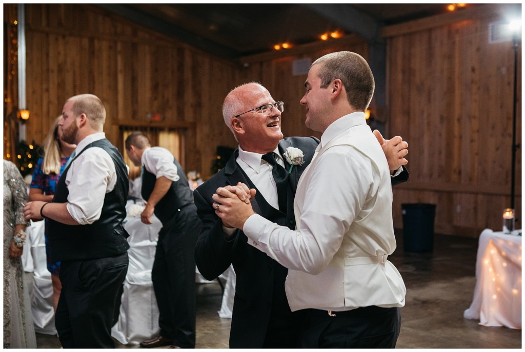 Renshaw Farms Summer Wedding Photos_0091