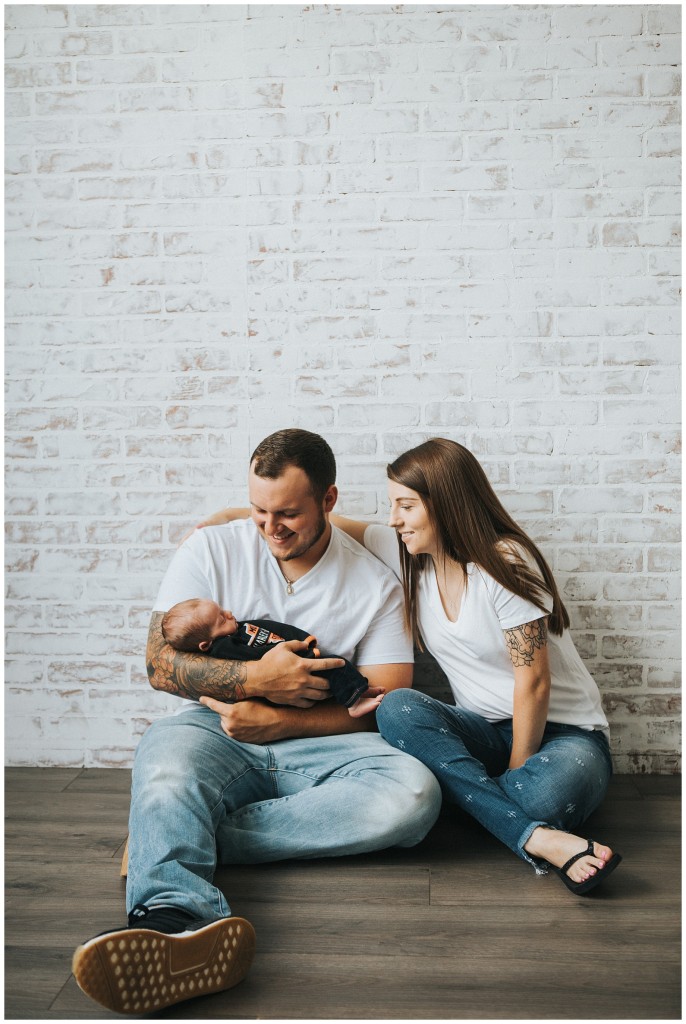 Pittsburgh Newborn Photography Studio_0001