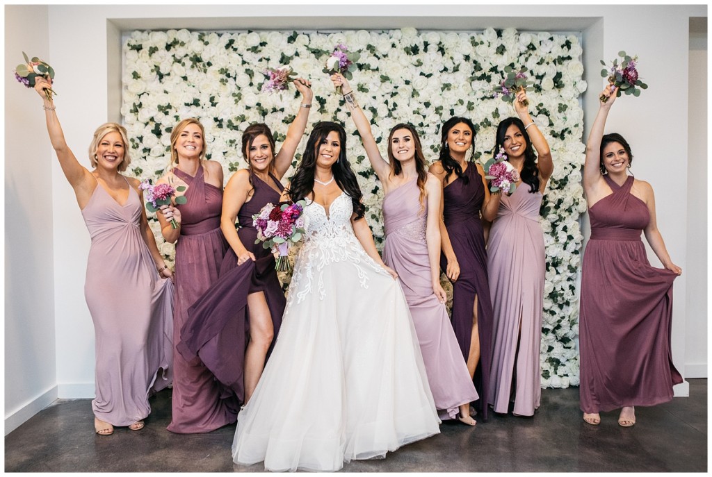 White Barn Wedding Photos_0018