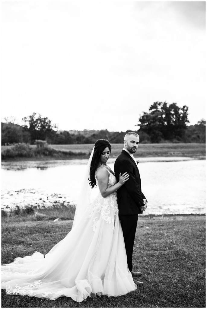 White Barn Wedding Photos_0039