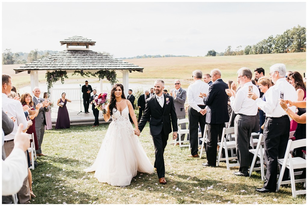 White Barn Wedding Photos_0063