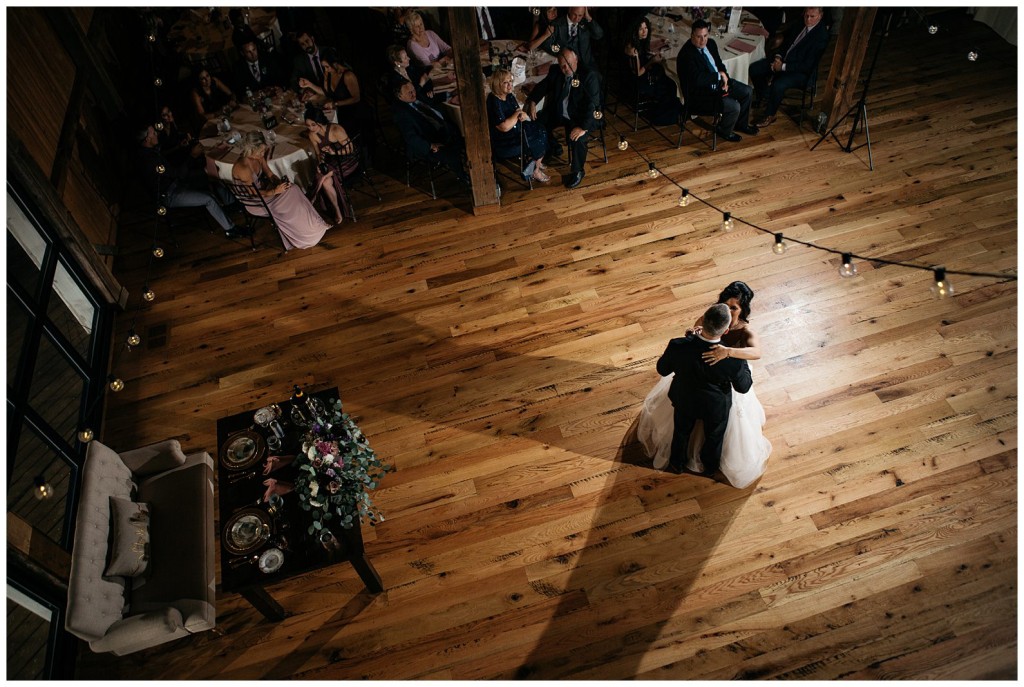 White Barn Wedding Photos_0083