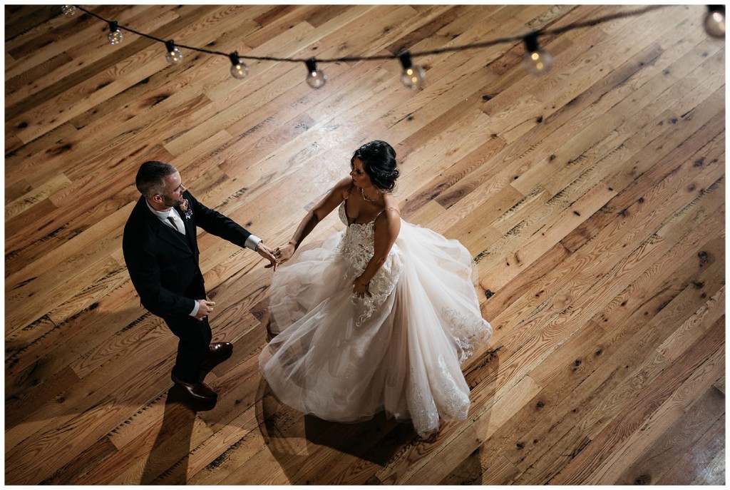 White Barn Wedding Photos_0086