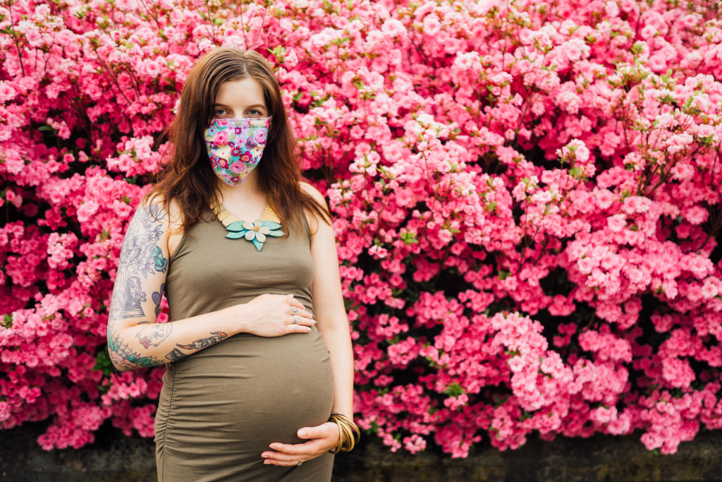 Flower Maternity Session