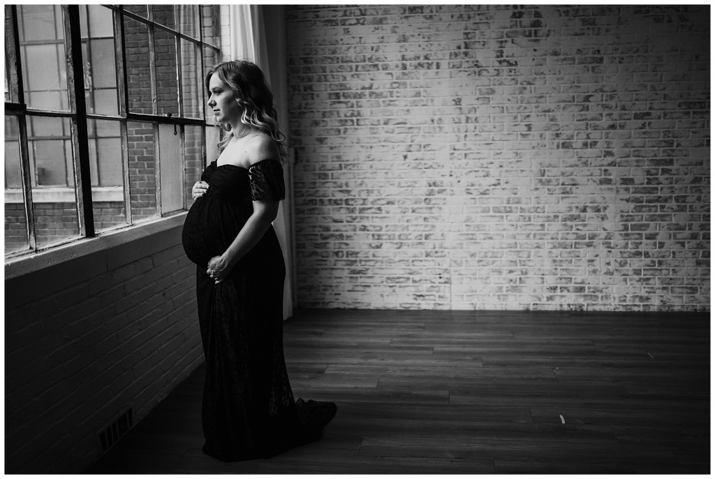 Walled Garden Maternity Photos16