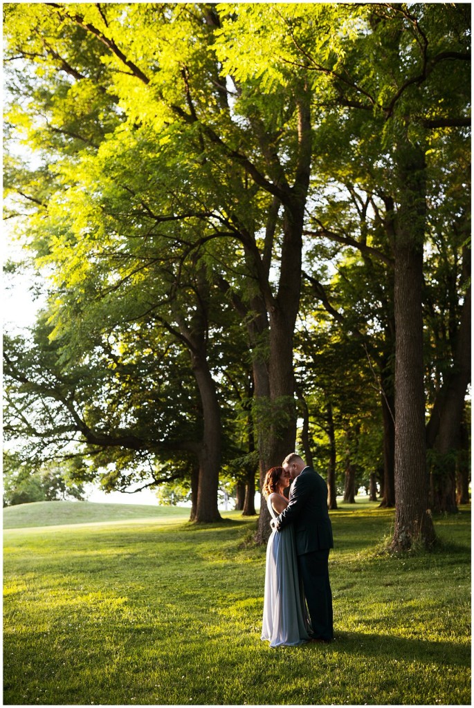 Dressy Schenley Park Engagement Photos
