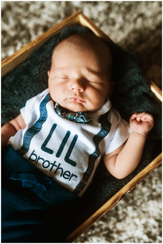 At home newborn session_0002