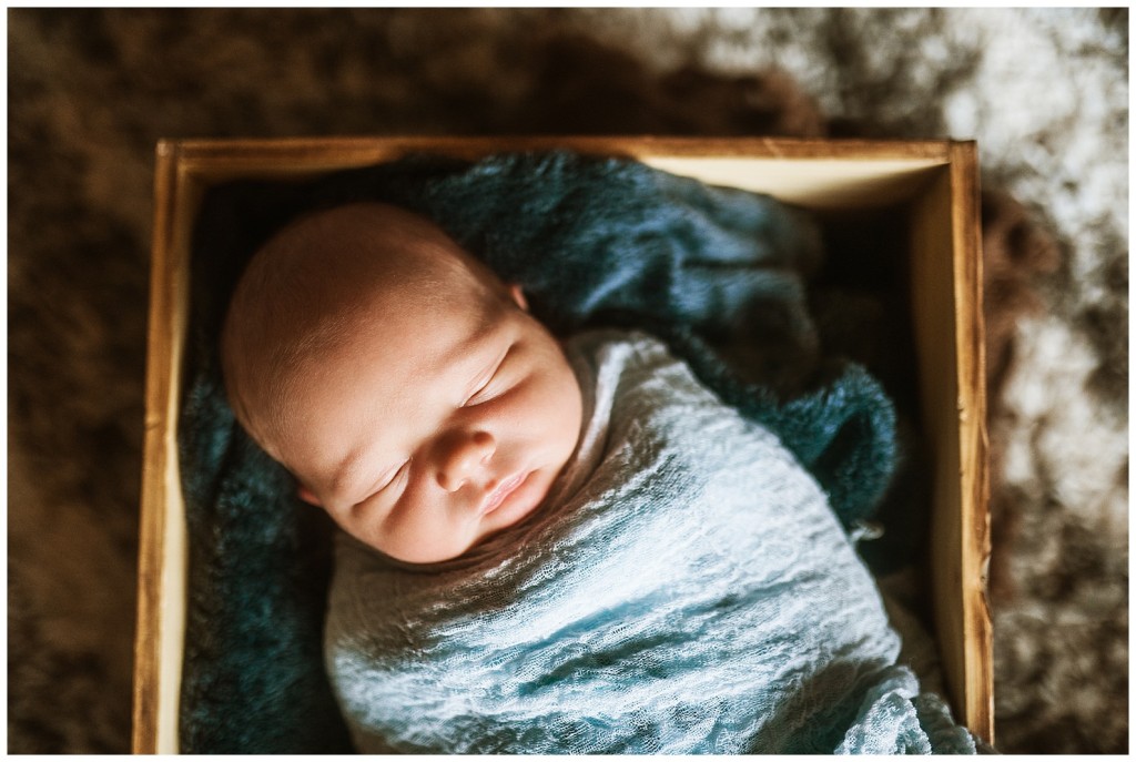 At home newborn session_0004