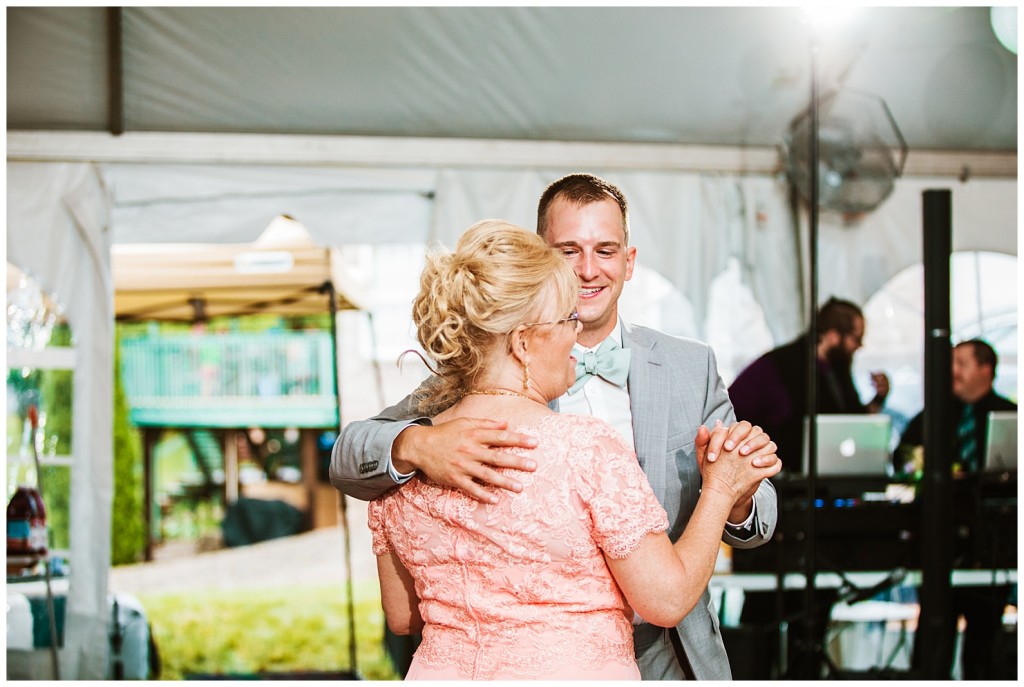 Summer Backyard Wedding_0109