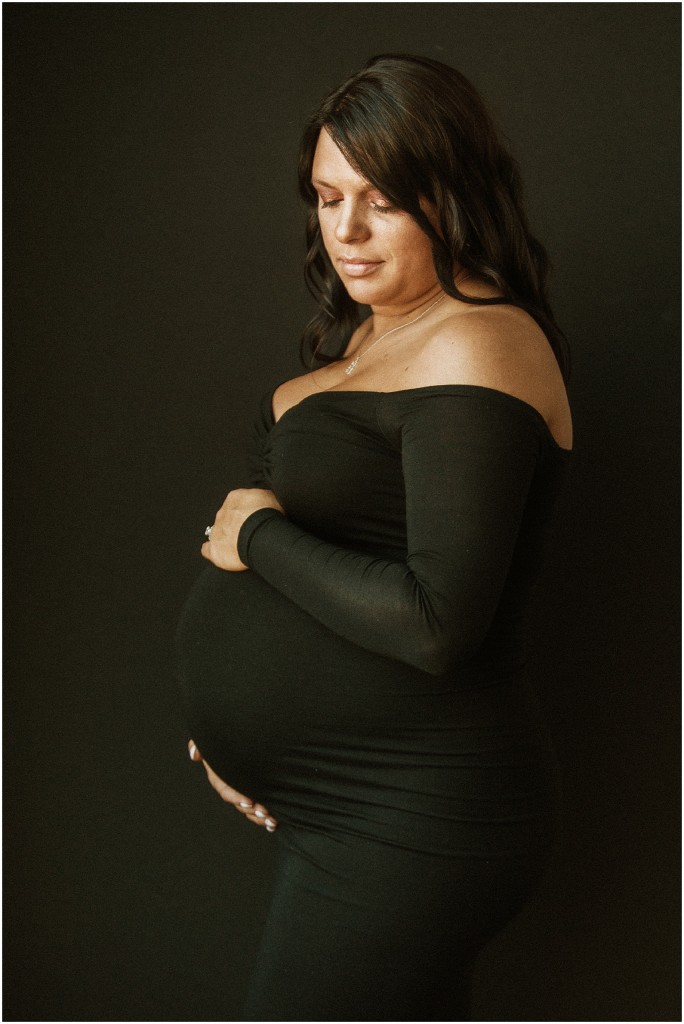 Studio & Park Maternity Photos_0003