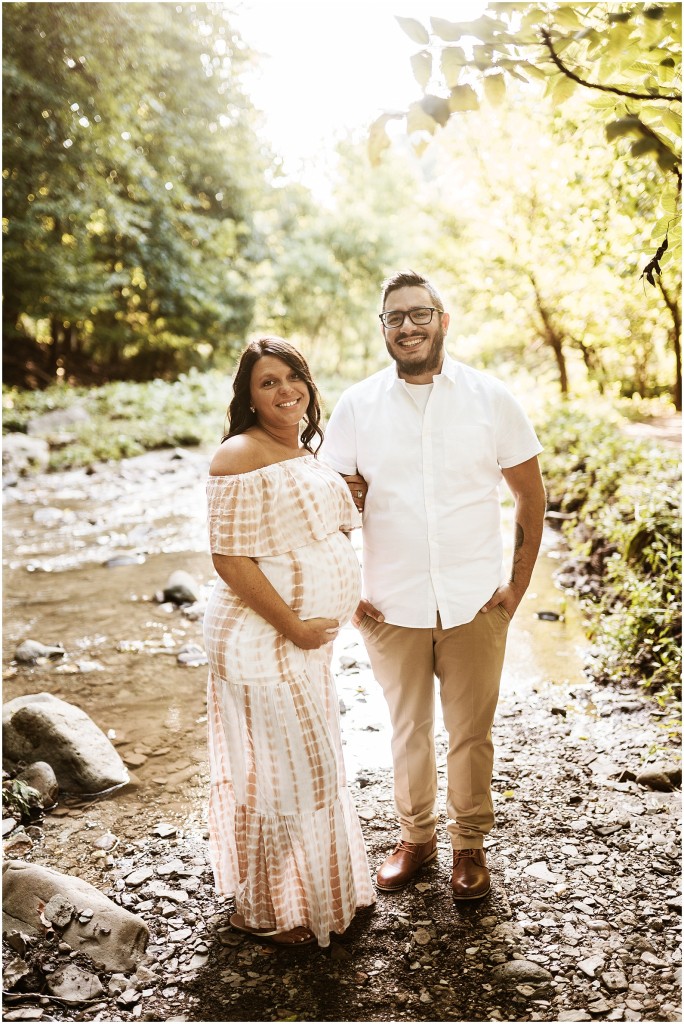Studio & Park Maternity Photos_0015