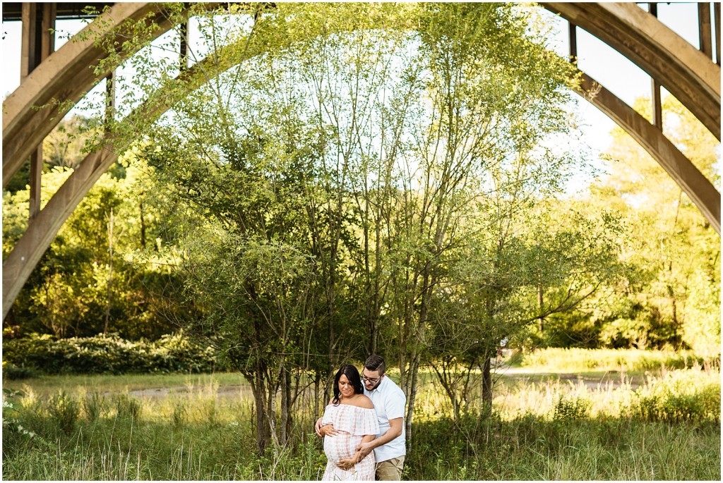 Studio & Park Maternity Photos_0025