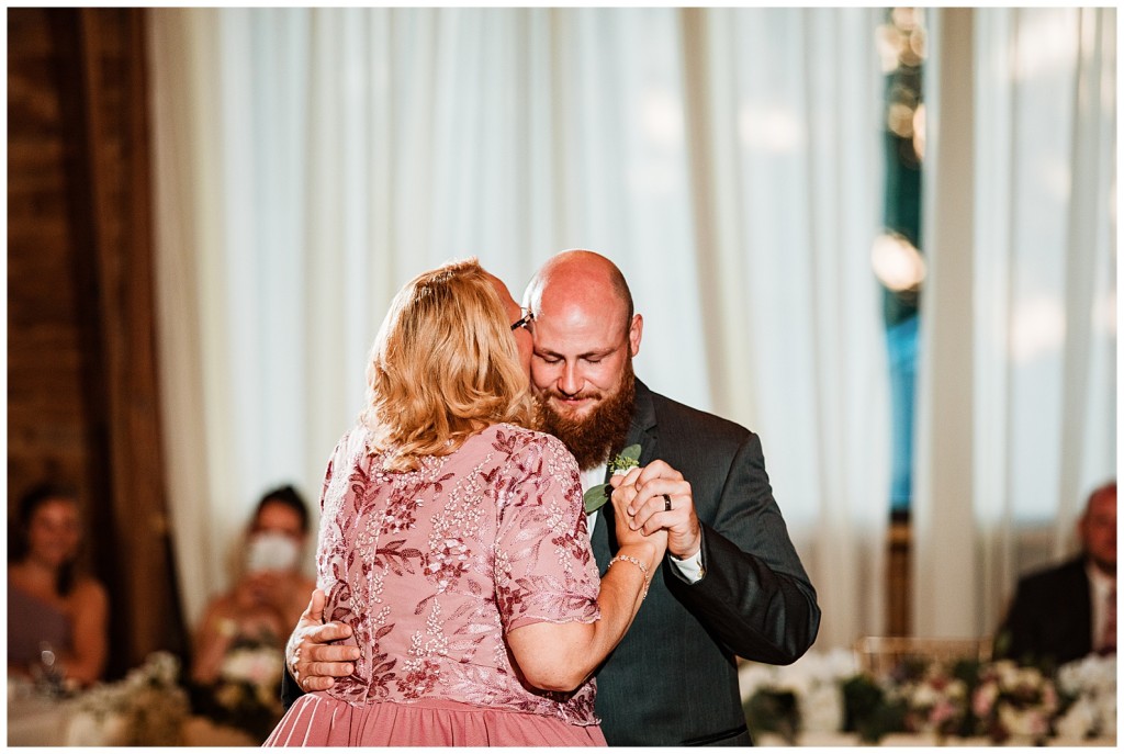 Iron Mills Fall Wedding Photos112