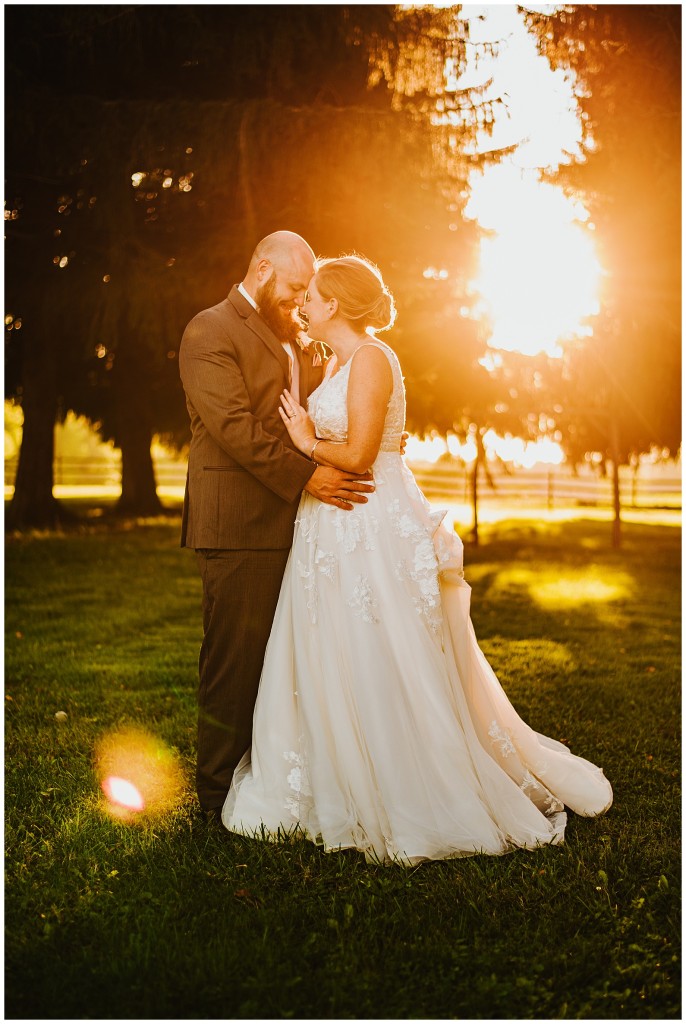 Iron Mills Fall Wedding Photos94