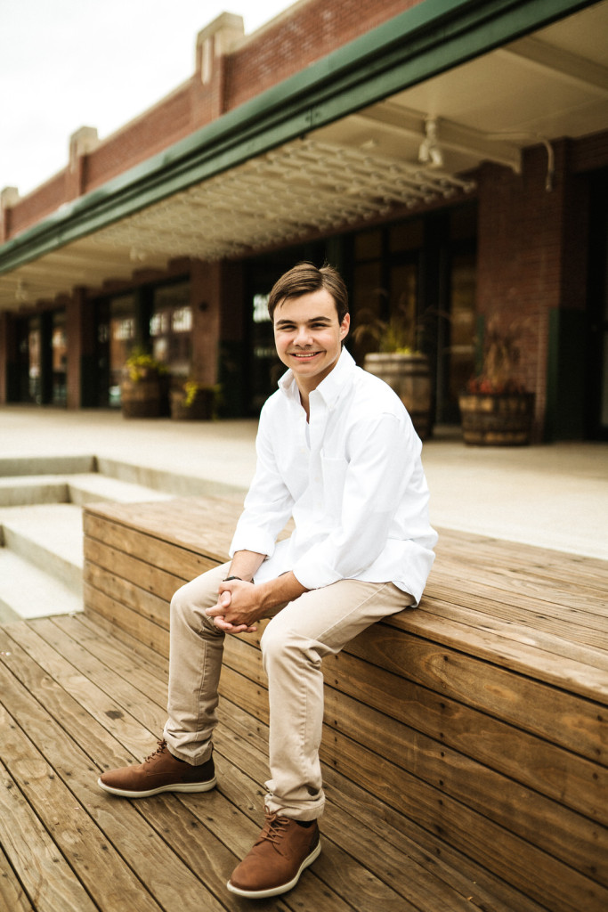 Fall Strip District Senior Photos16