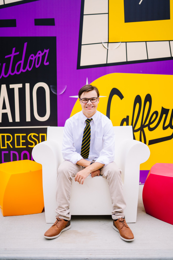 Fall Strip District Senior Photos19