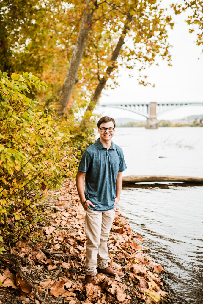 Fall Strip District Senior Photos21