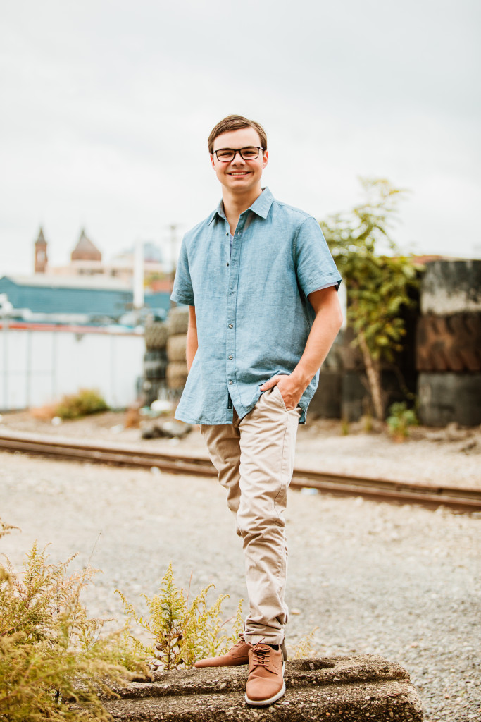 Fall Strip District Senior Photos3