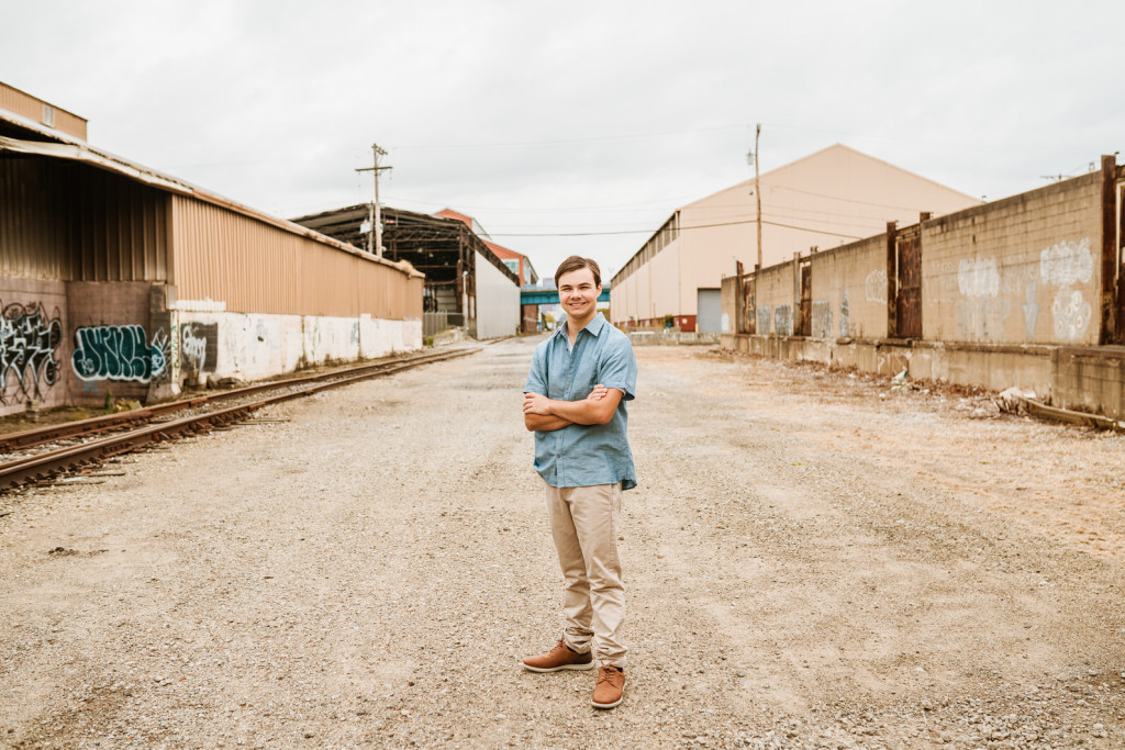 Fall Strip District Senior Photos5