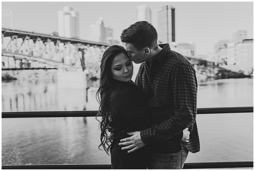 Downtown Pgh Couples Portraits_0010