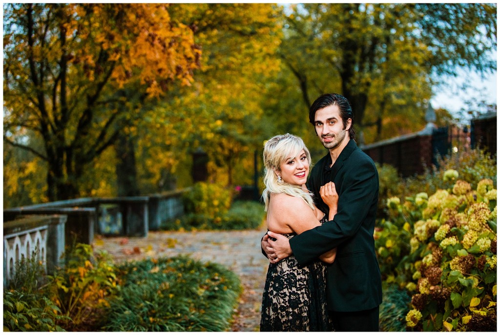 Fall engagement photos at Mellon and Frick Park_0026