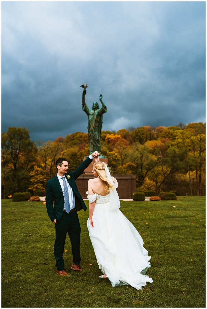 Allegheny cemetery wedding photos_0043