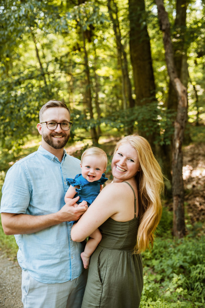 Pgh Family Photographer. Family posing in woods